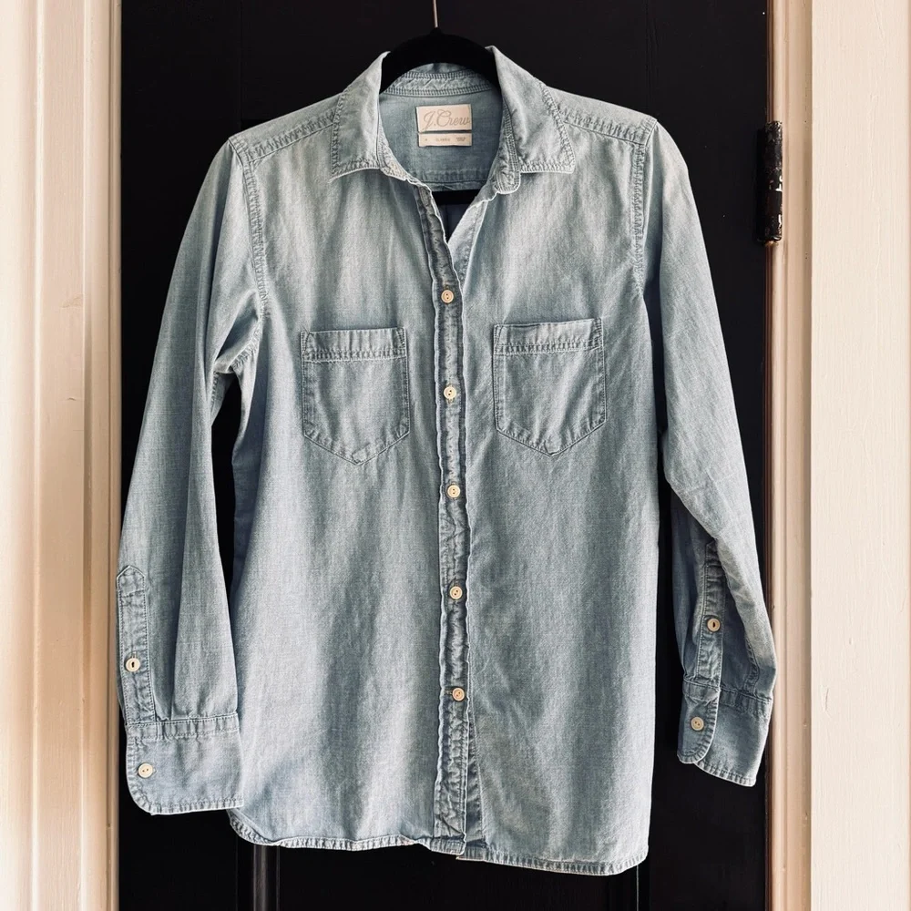 J. Crew Light Blue chambray Shirt - Picture 1 of 2